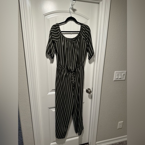 Haute Monde Stripped Jumpsuit - Picture 1 of 5